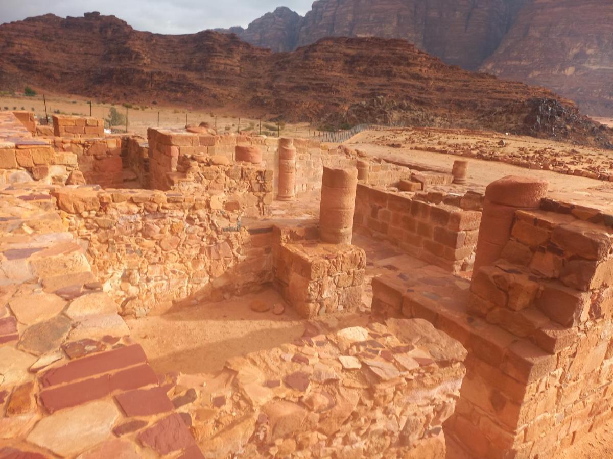 Wadi Rum Secrets Camp Экстерьер фото